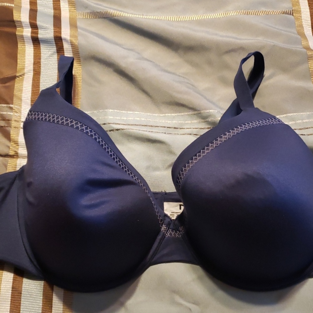 Maidenform padded demi bra